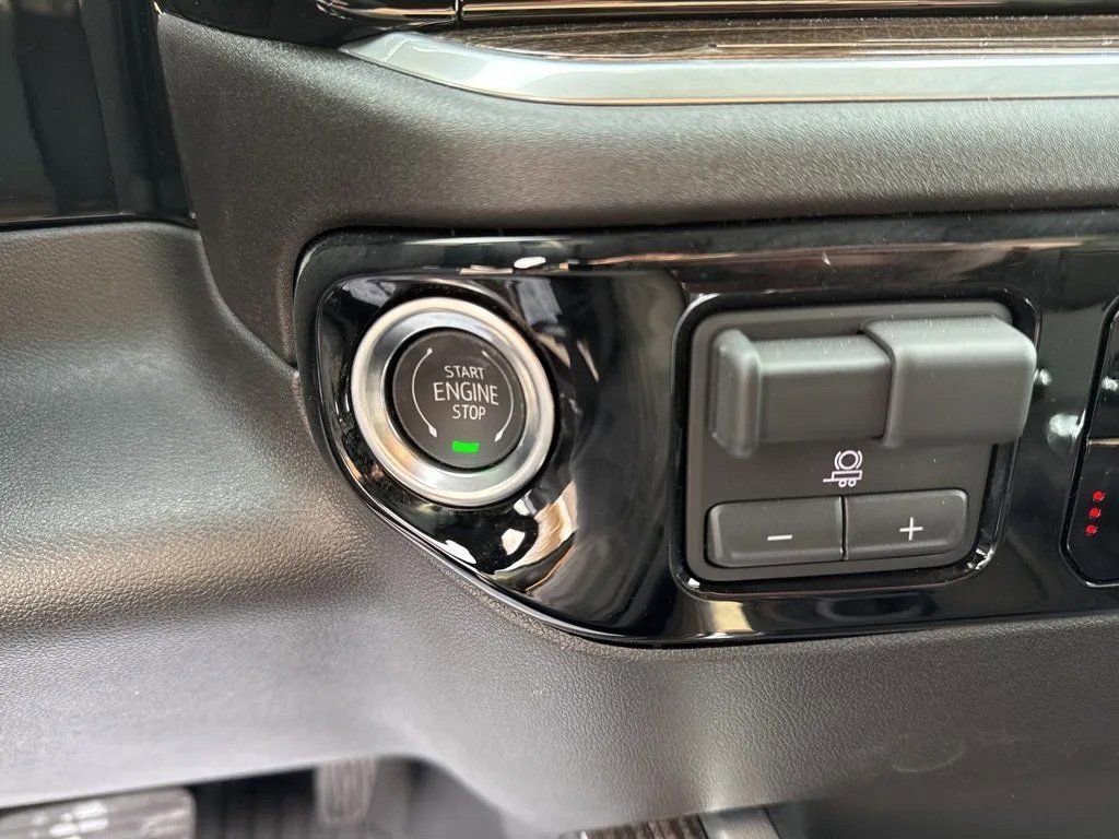 New 2026 Chevrolet Silverado 1500 LT w/ Z71 Off-Road Package image 20