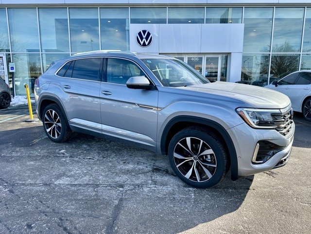 New 2025 Volkswagen Atlas Cross Sport SEL Premium R-Line