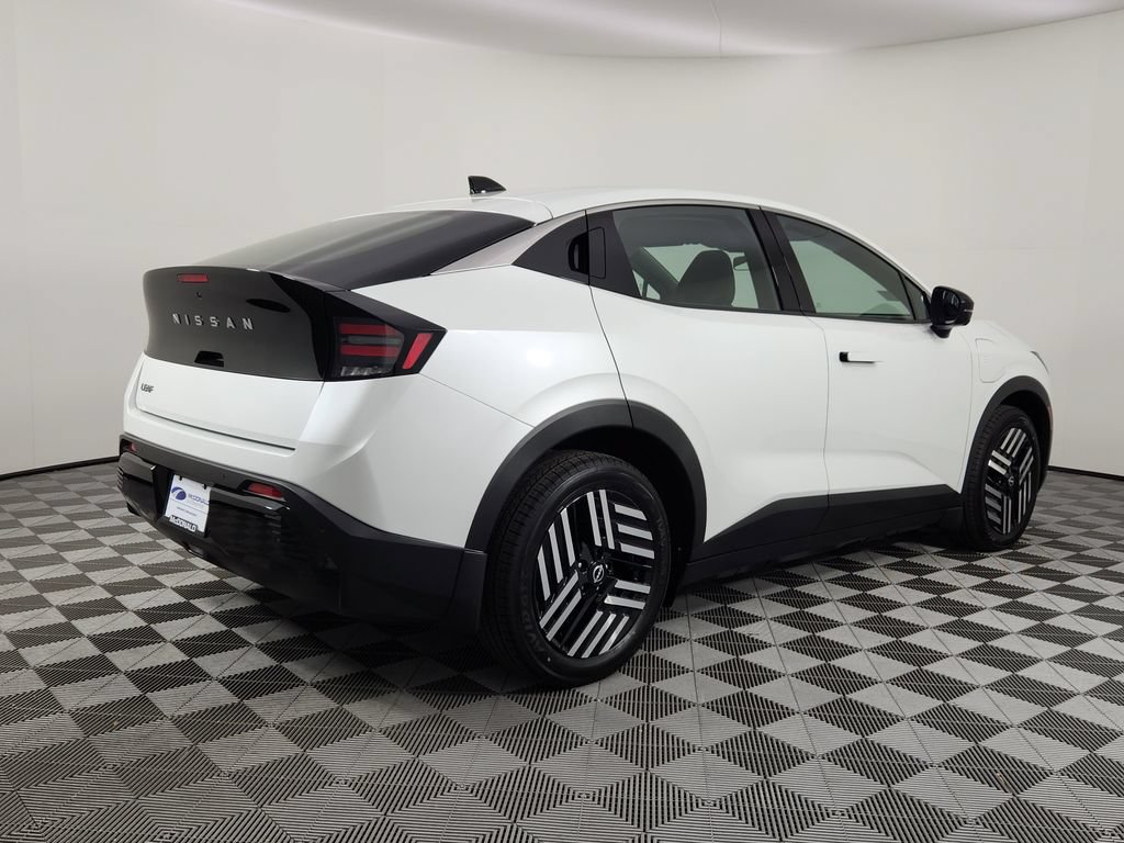 New 2026 Nissan Leaf SV+ w/ Floor Mat Package (SV+) FWD image 5