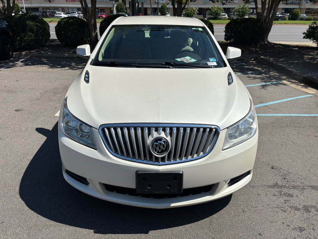 Used 2011 Buick LaCrosse CX FWD image 2