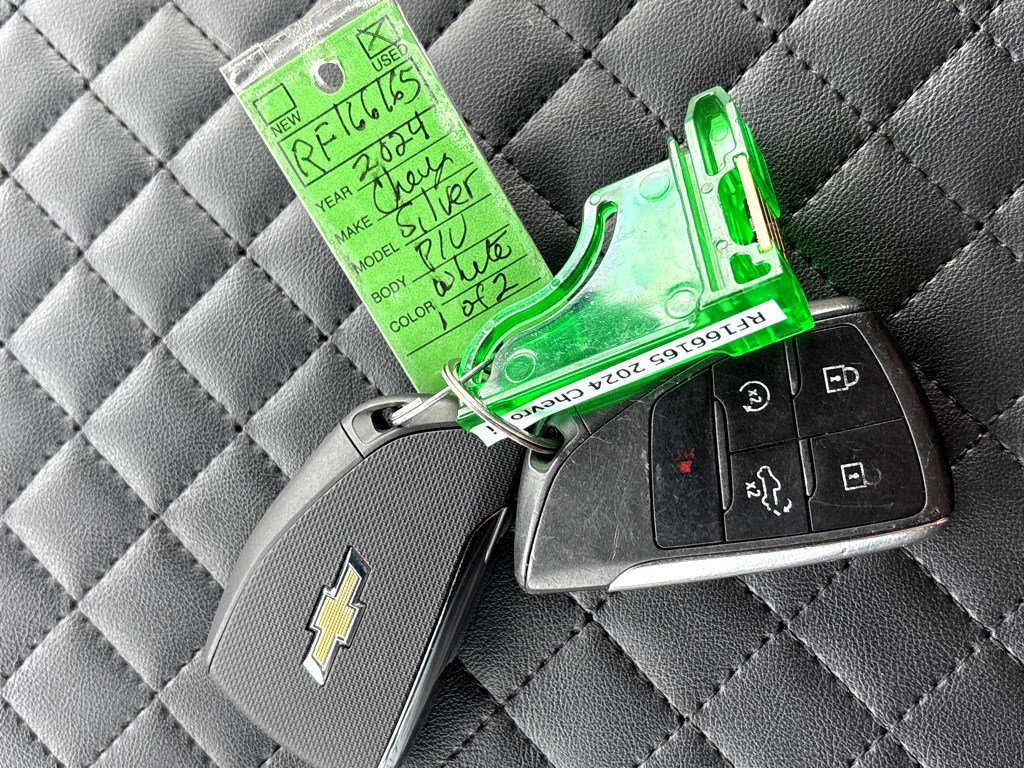 Used 2024 Chevrolet Silverado 2500 High Country w/ Technology Package image 33