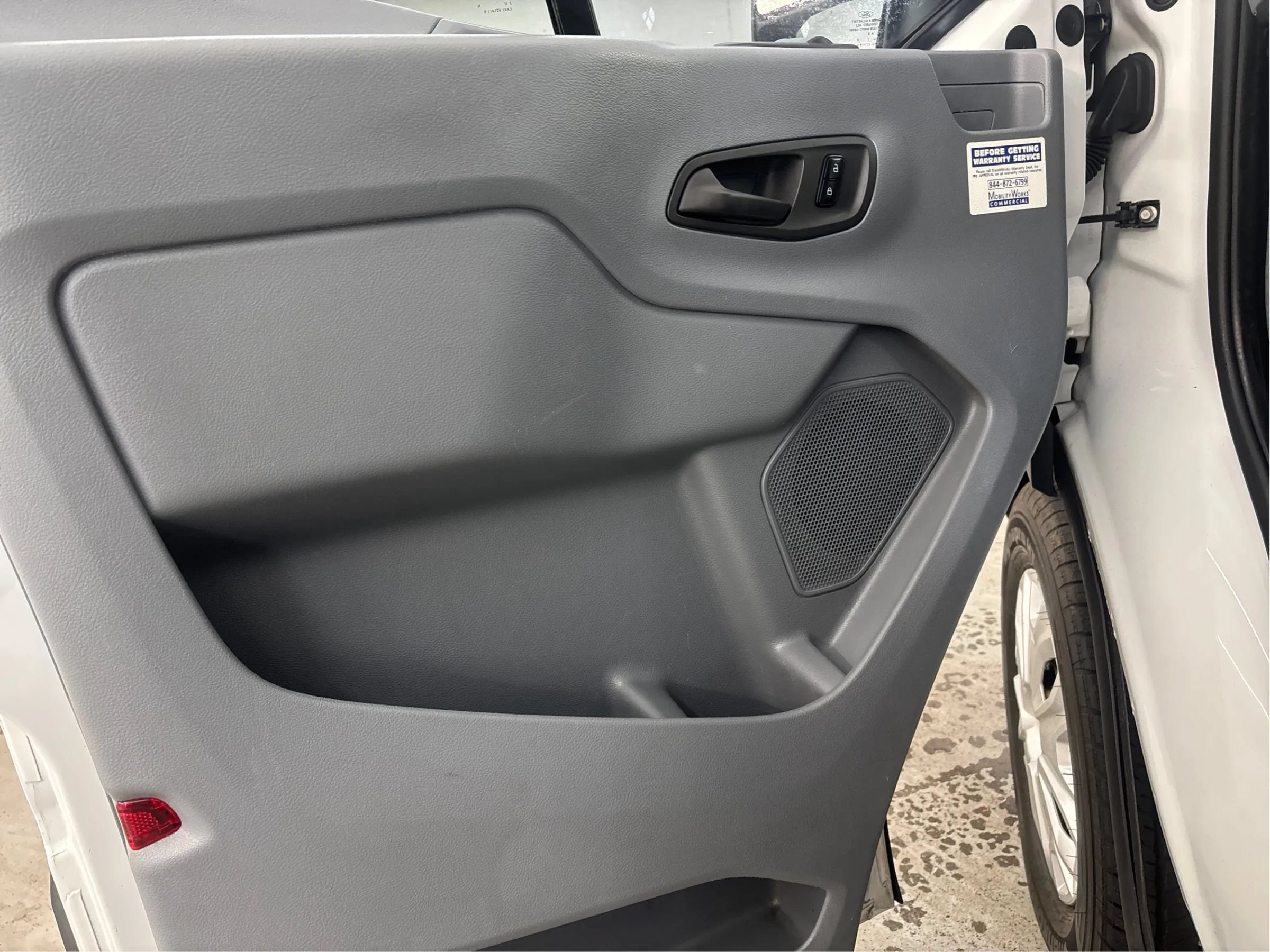 Used 2017 Ford Transit 150 148 Medium Roof RWD image 25