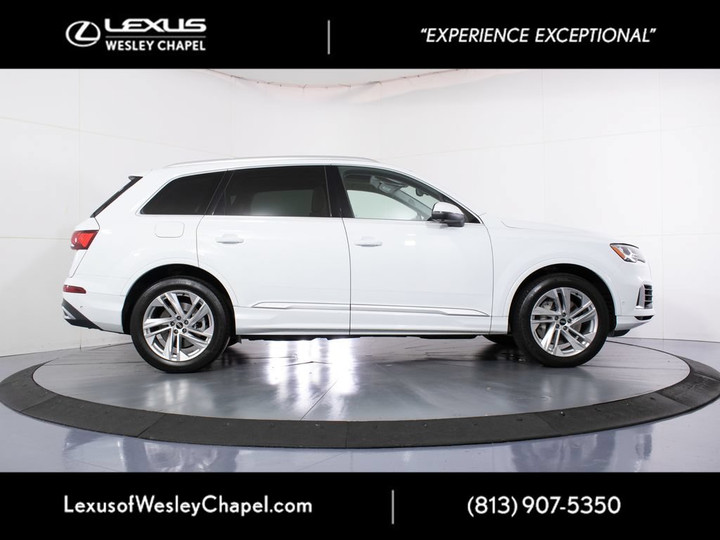 Used 2021 Audi Q7 3.0T Premium Plus AWD/4WD image 4