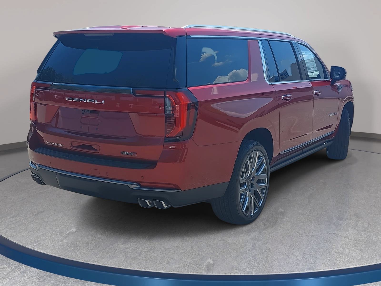 New 2026 GMC Yukon XL Denali Ultimate w/ LPO, Floor Liner Package AWD/4WD image 5