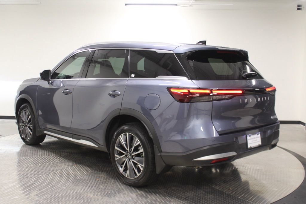 Certified 2026 INFINITI QX60 Luxe w/ Cargo Package image 3