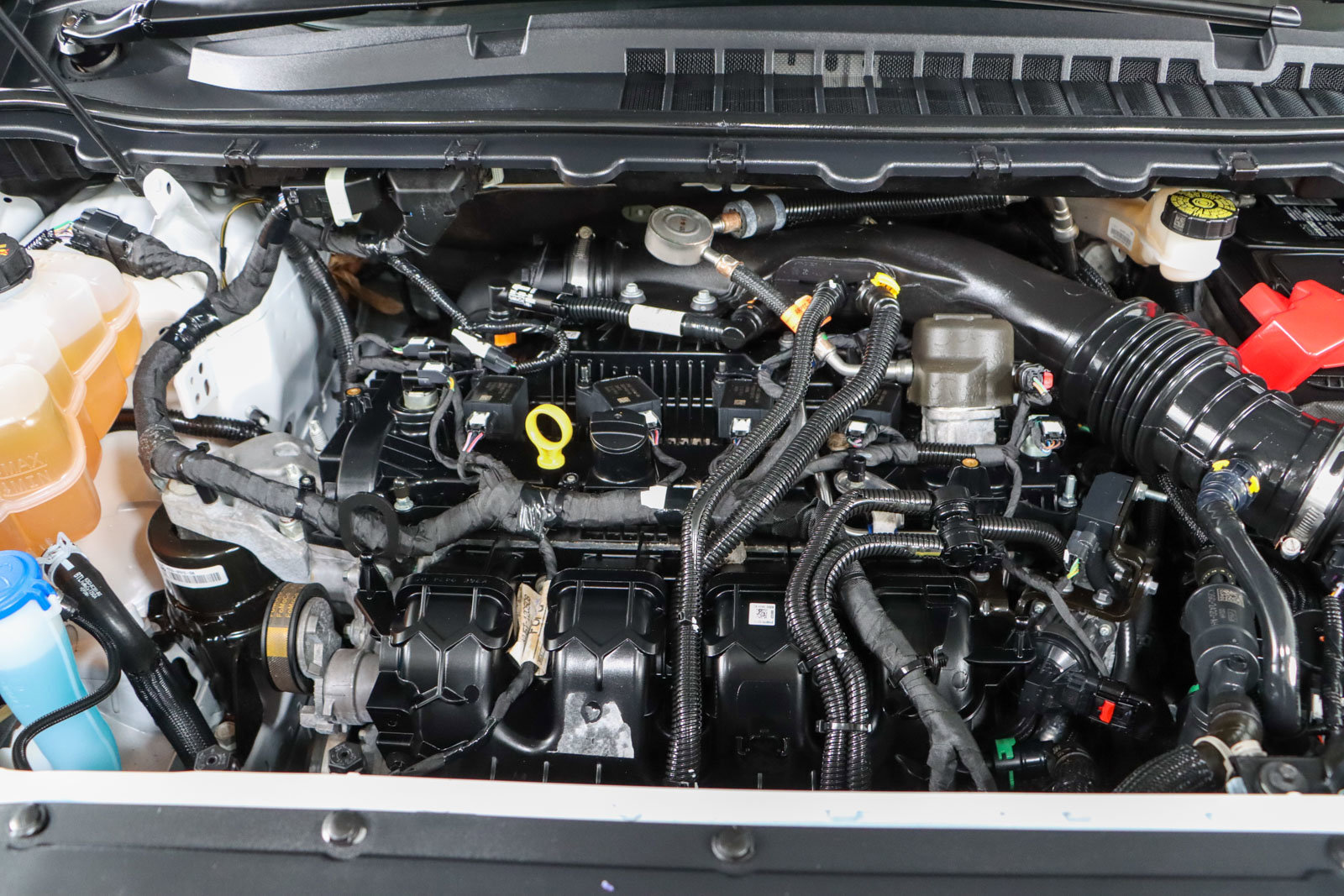 Used 2021 Ford Edge SEL image 29