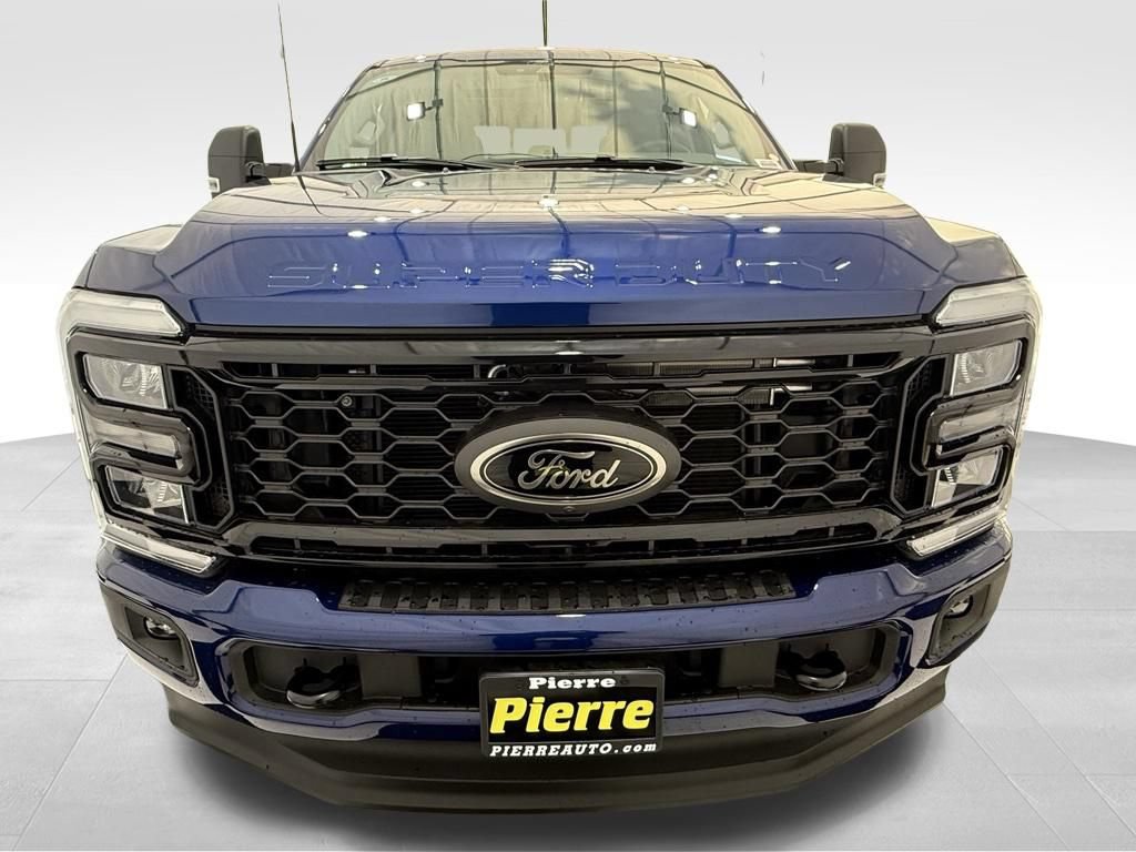 New 2026 Ford F350 XLT w/ XLT Premium Package AWD/4WD image 8