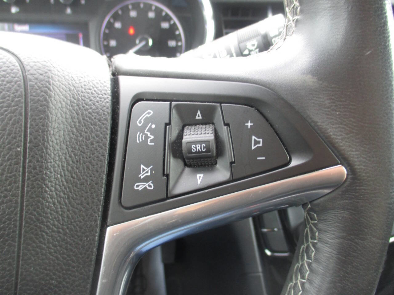 Used 2020 Buick Encore Preferred w/ Safety Package AWD/4WD image 20