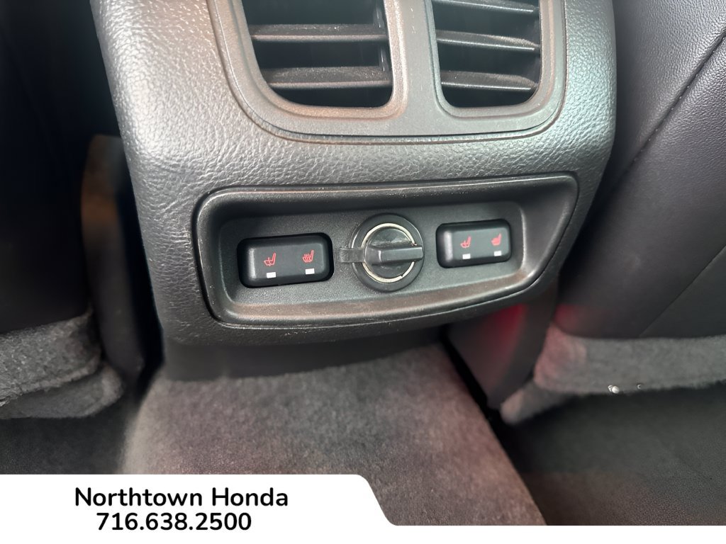 Used 2015 Ford Taurus SHO w/ Equipment Group 401A AWD/4WD image 21