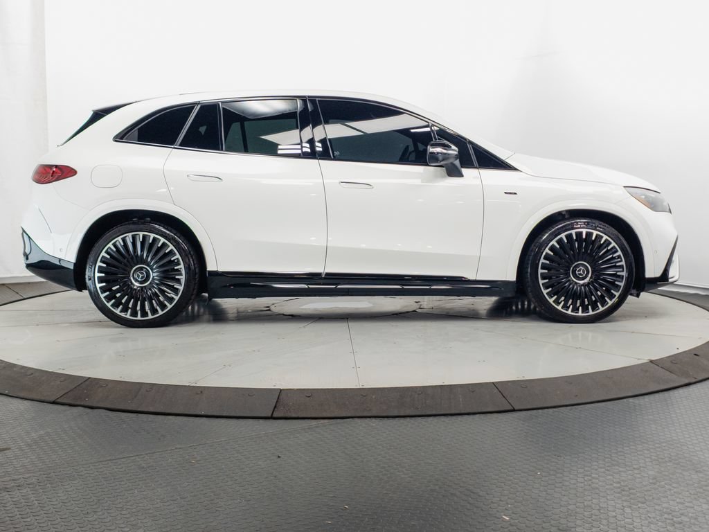 Used 2024 Mercedes-Benz EQE AMG 4MATIC SUV w/ Pinnacle Trim Package image 36