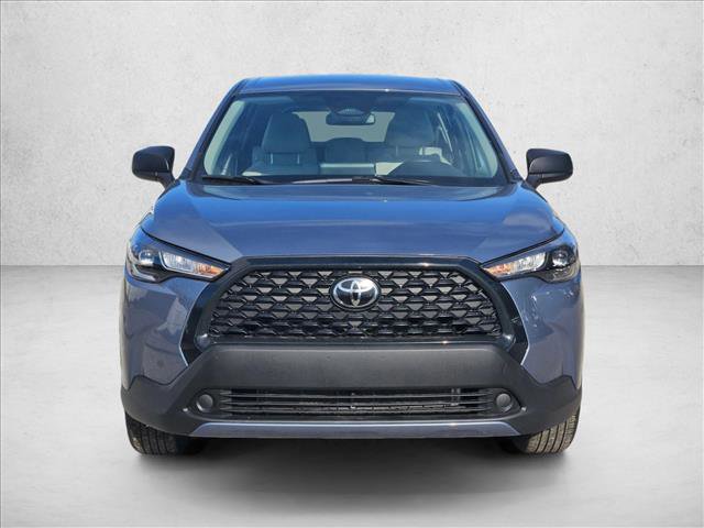 Used 2025 Toyota Corolla Cross L image 2