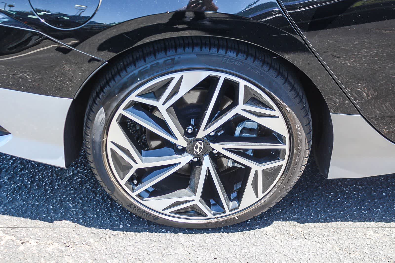 Certified 2024 Hyundai Ioniq 6 SEL RWD image 11