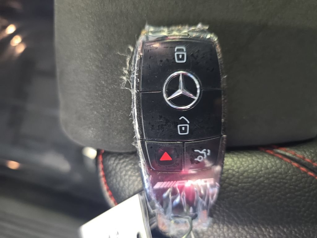 Used 2021 Mercedes-Benz GLA 35 AMG 4MATIC image 34