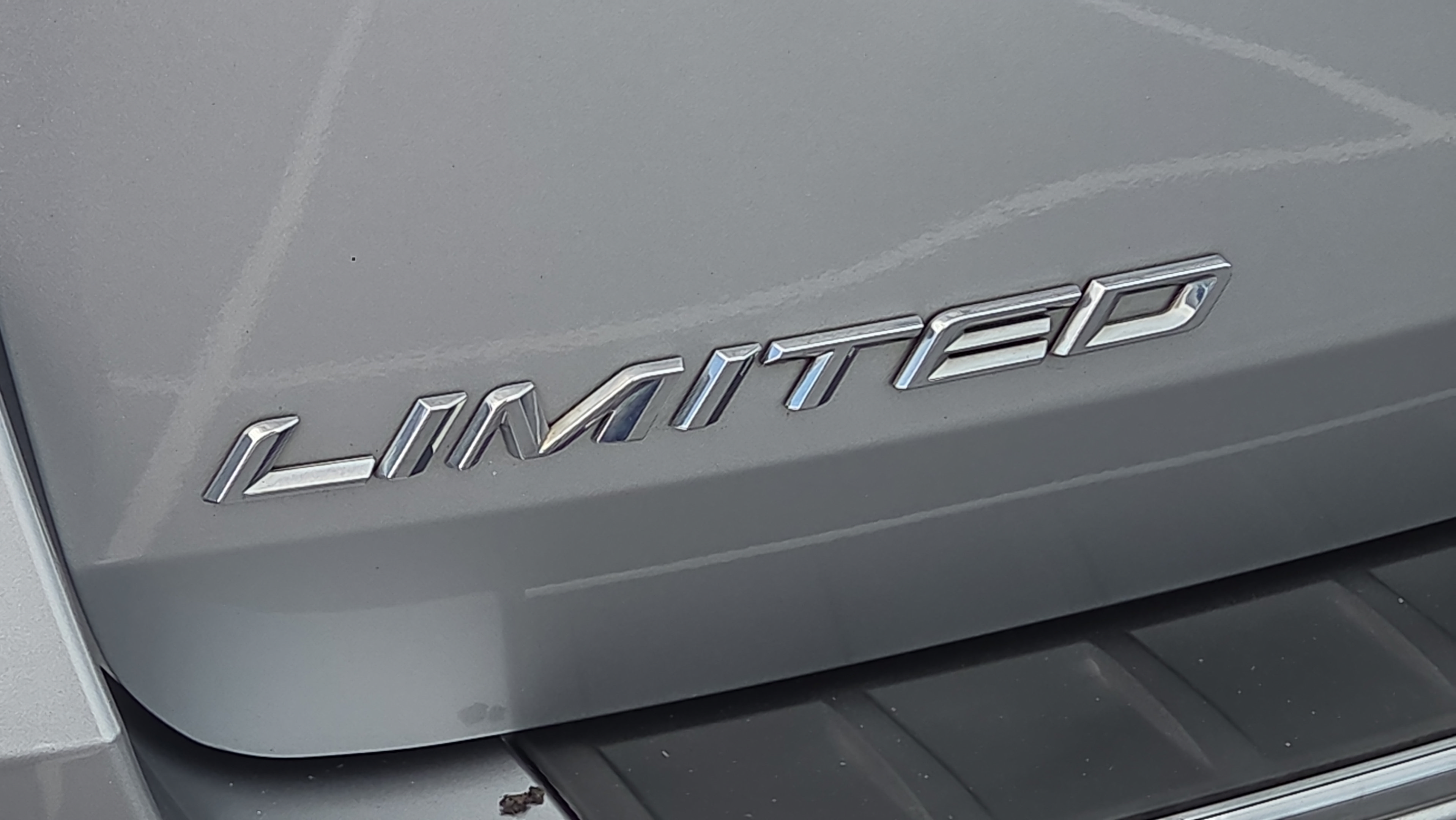 Used 2021 Ford Explorer Limited w/ Equipment Group 301A RWD image 36