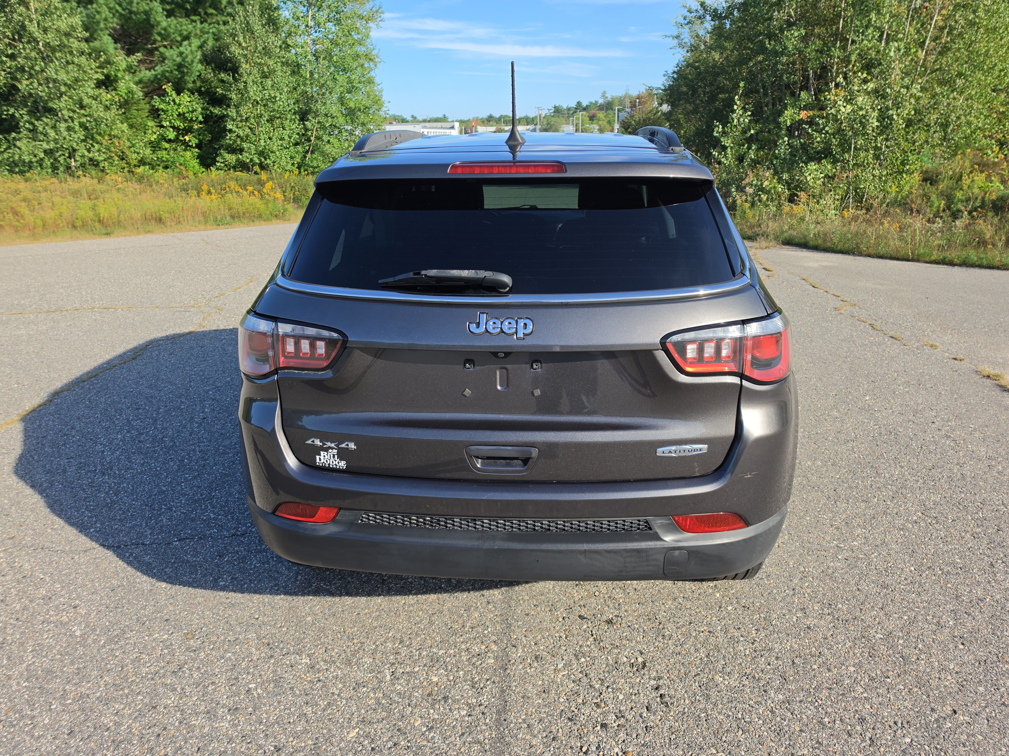 Used 2018 Jeep Compass Latitude w/ Popular Equipment Group AWD/4WD image 6