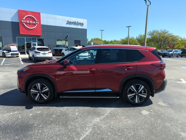 Certified 2021 Nissan Rogue Platinum image 11