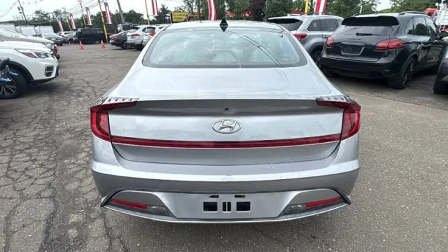 Used 2021 Hyundai Sonata SE FWD image 6