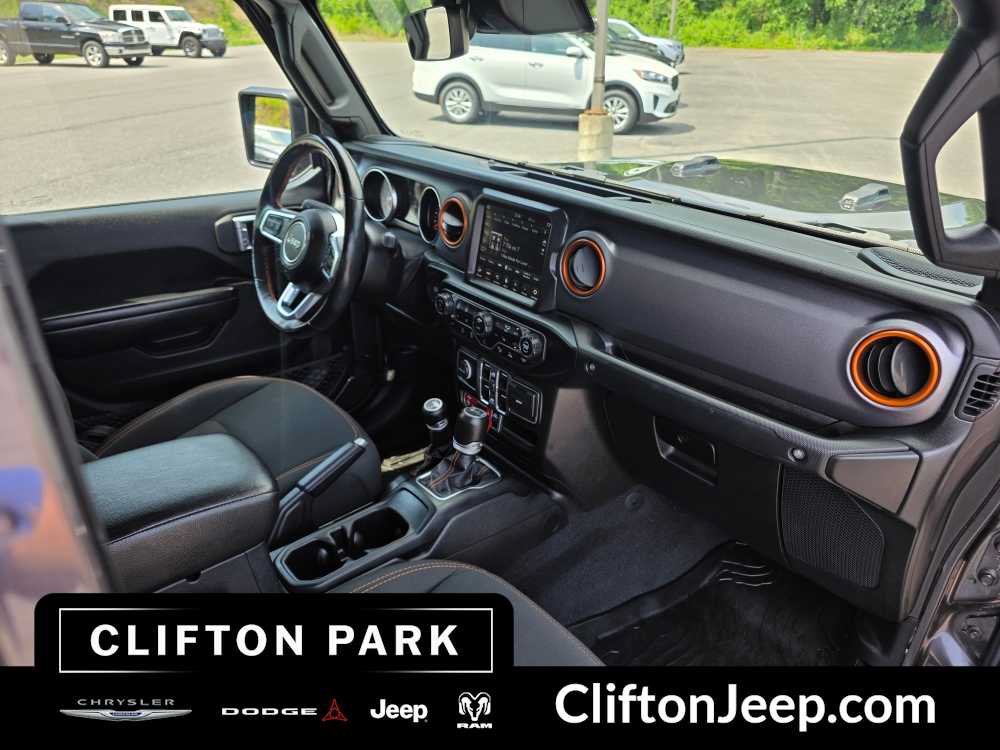 Used 2021 Jeep Gladiator Mojave AWD/4WD image 16