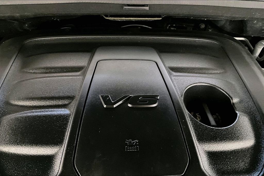 Used 2021 Jeep Grand Cherokee Limited w/ Luxury Group II image 31