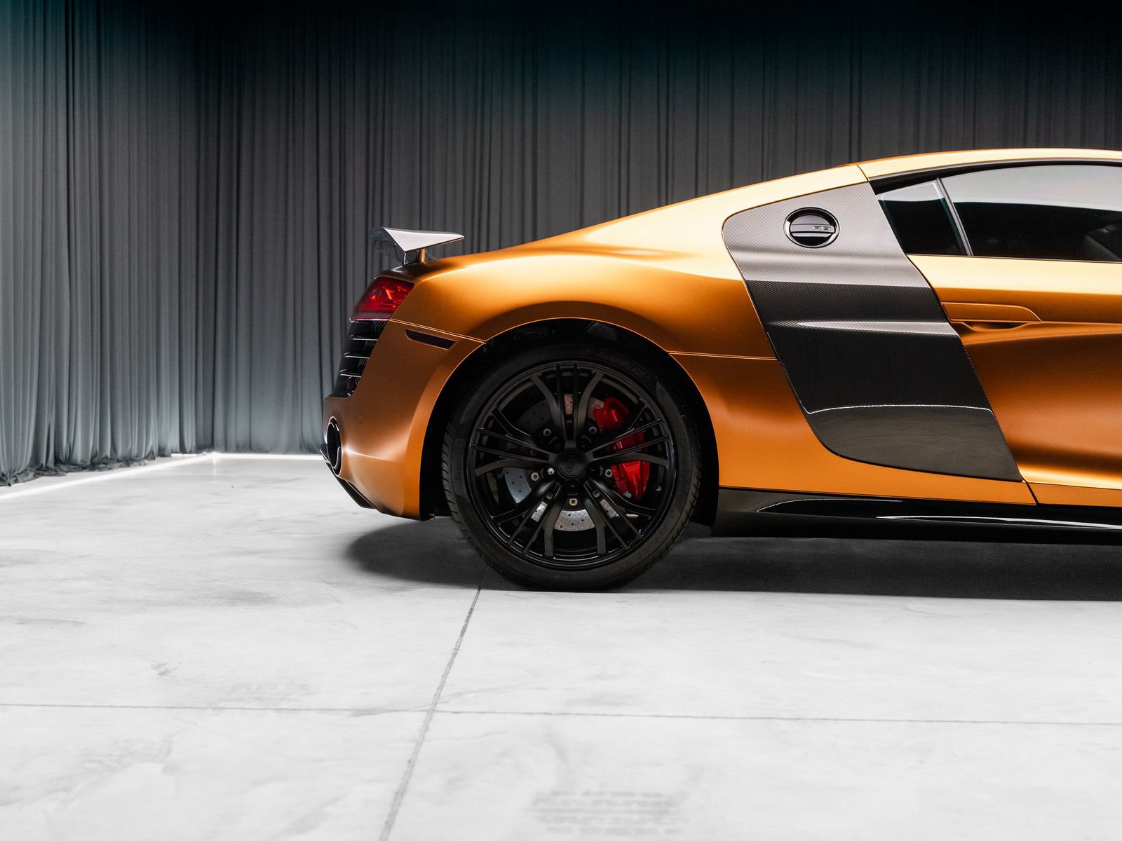 Used 2014 Audi R8 V10 plus AWD/4WD image 31