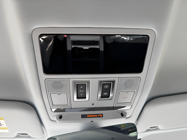 Certified 2026 Land Rover Defender 110 S AWD/4WD image 29