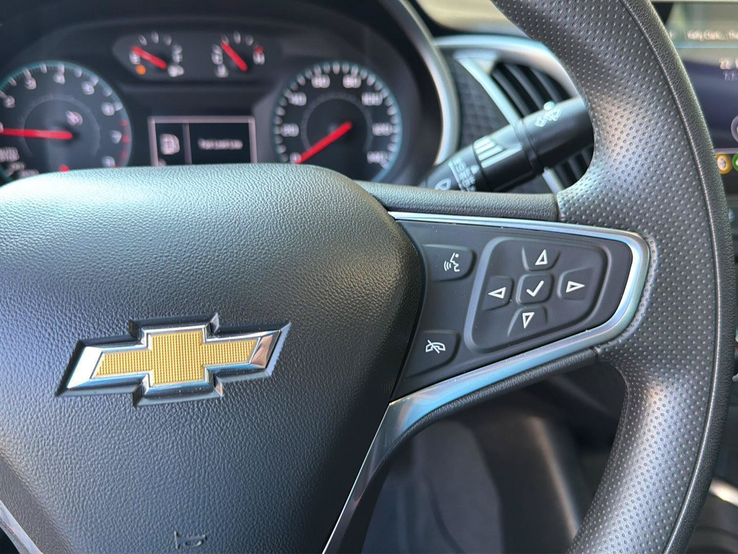 Used 2024 Chevrolet Malibu LT FWD image 21