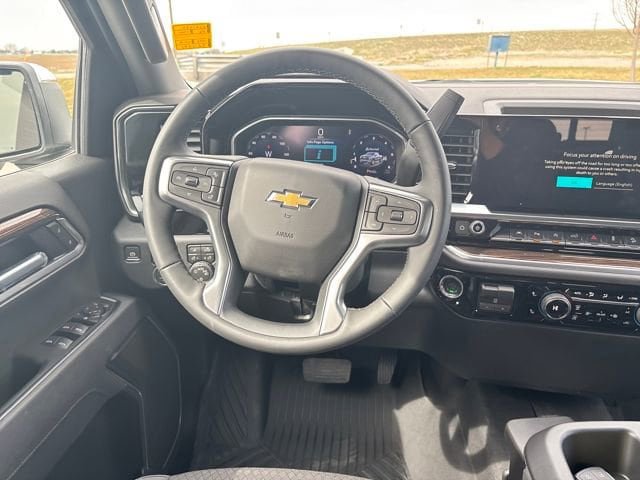 New 2026 Chevrolet Silverado 1500 LT w/ Z71 Off-Road Package image 13