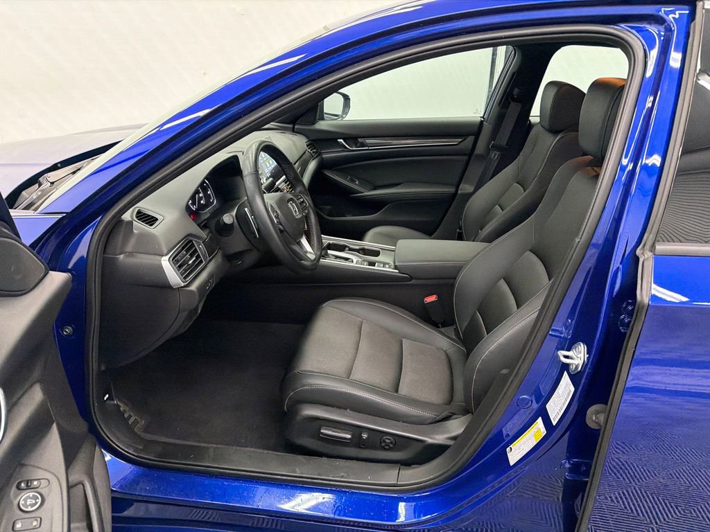 Used 2022 Honda Accord Sport image 9