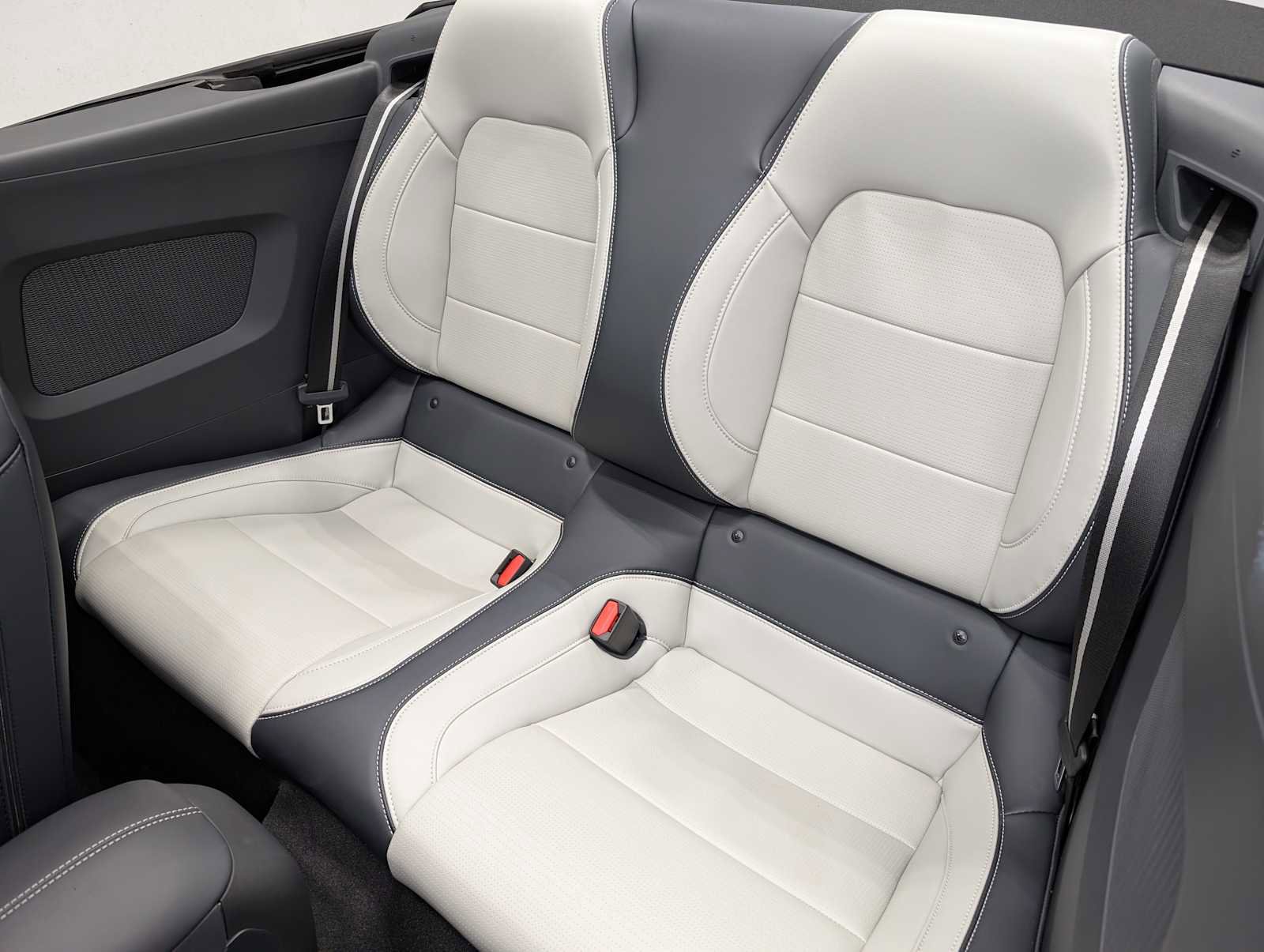 Used 2024 Ford Mustang GT Premium image 28