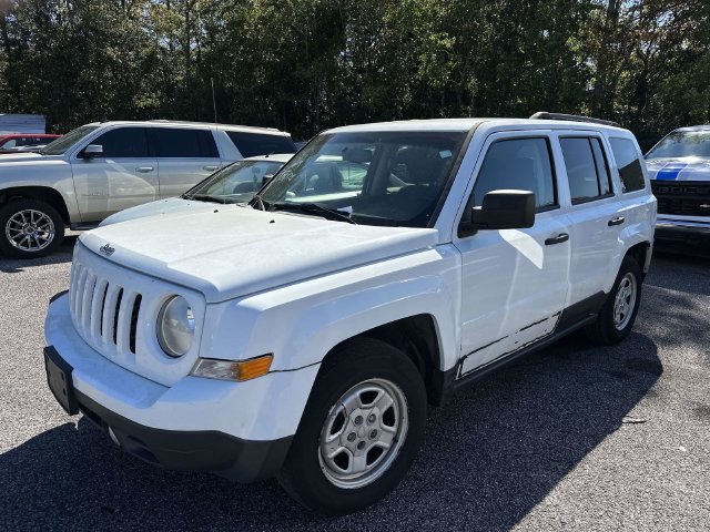 Used 2016 Jeep Patriot Sport FWD image 12