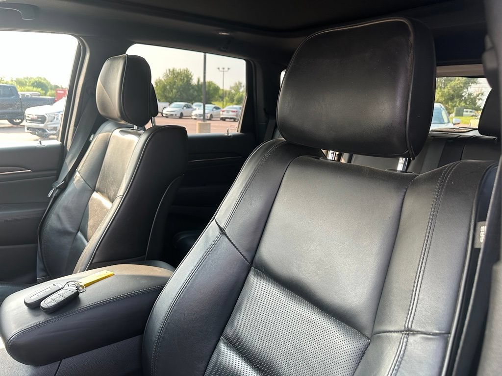 Used 2020 Jeep Grand Cherokee High Altitude AWD/4WD image 3
