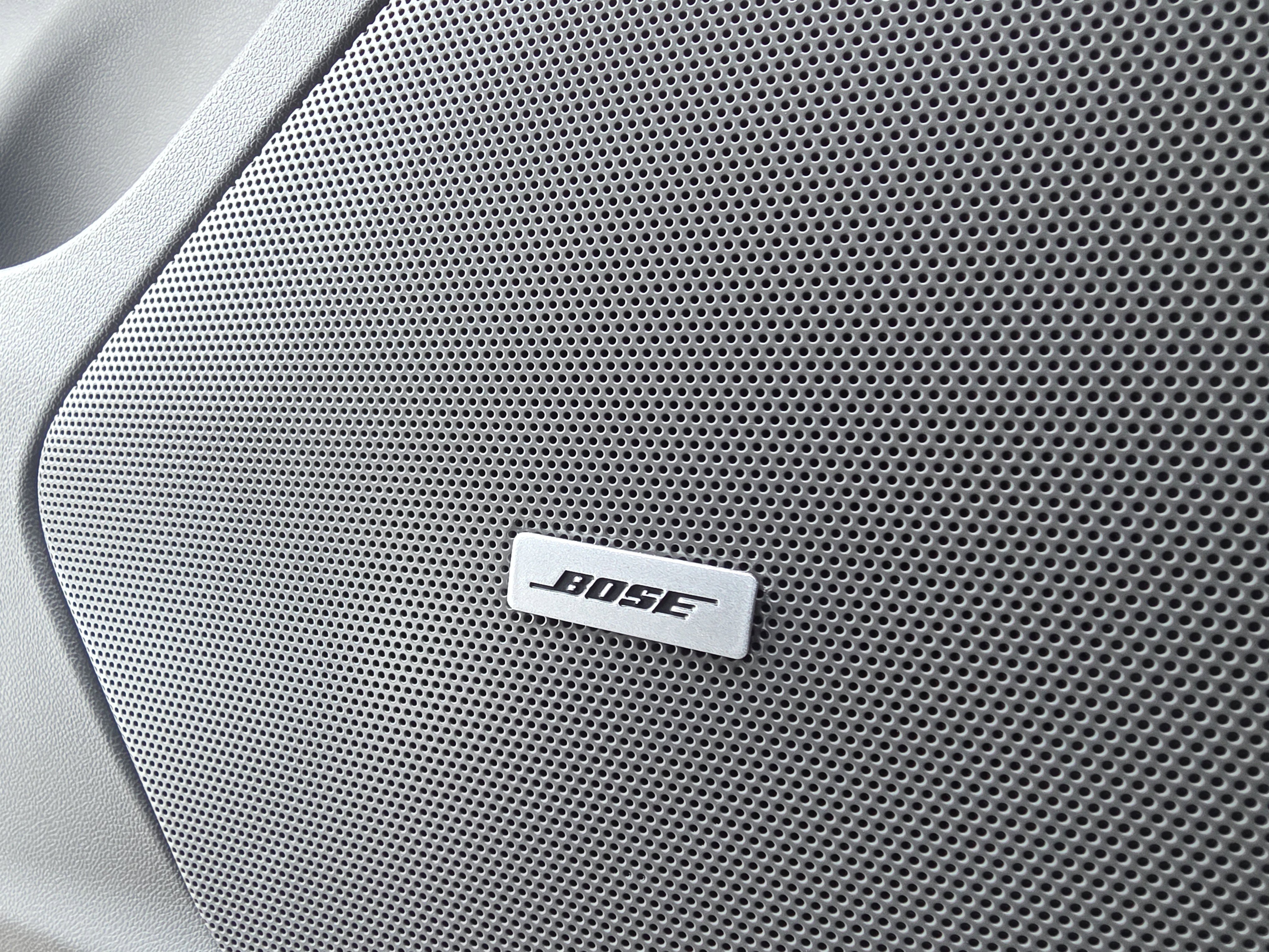 Certified 2025 Cadillac XT6 Premium Luxury image 16