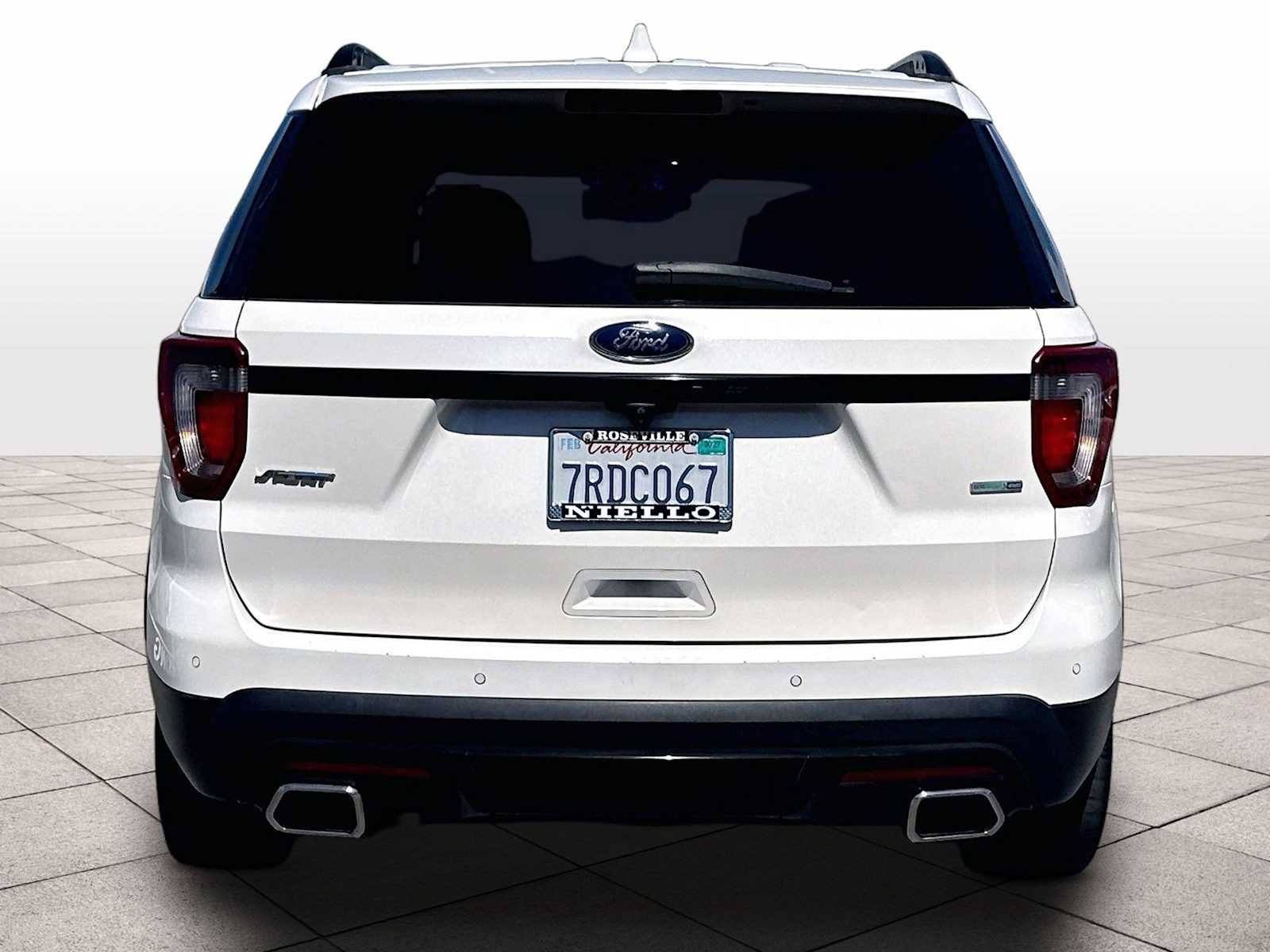Used 2016 Ford Explorer Sport w/ Equipment Group 401A AWD/4WD image 7
