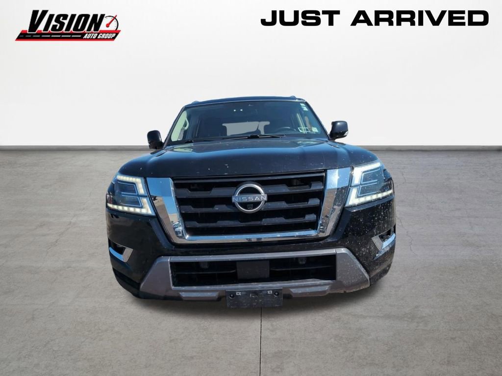 Used 2023 Nissan Armada SL w/ Captain's Chairs Package image 2
