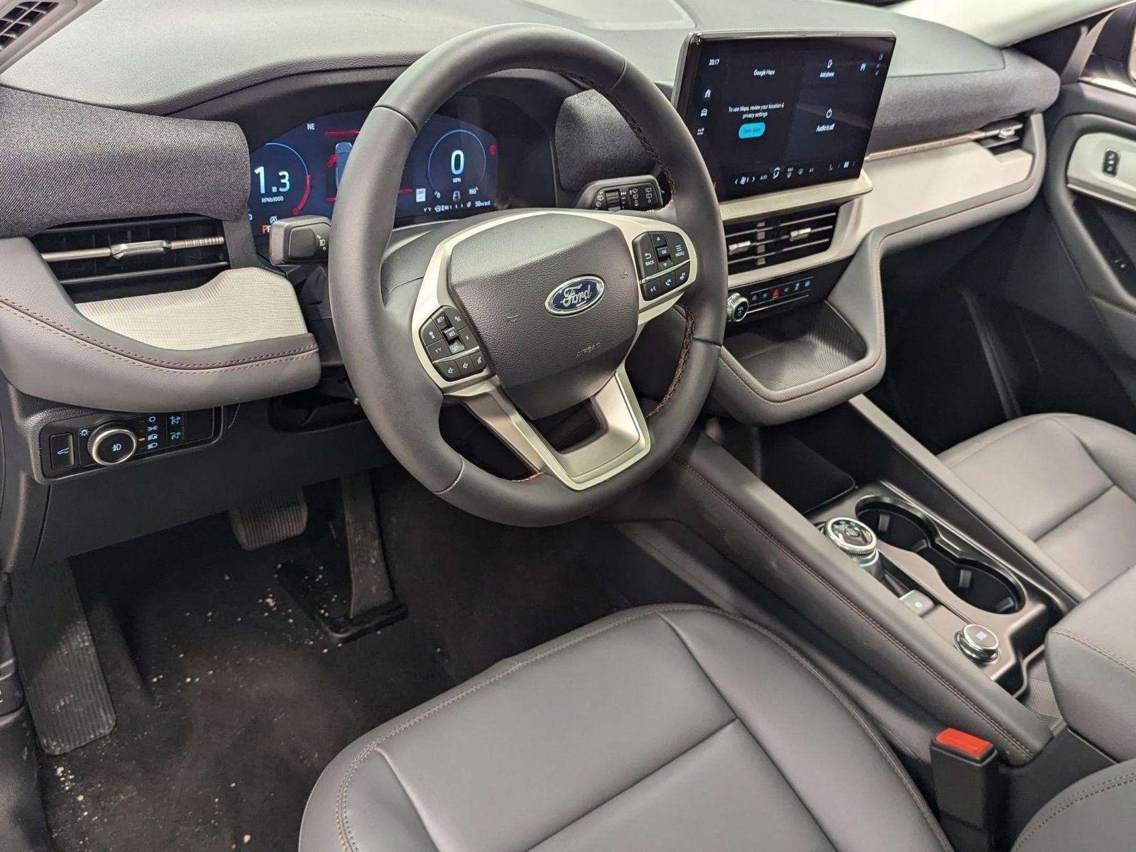 New 2026 Ford Explorer Active w/ Active Comfort Package image 3