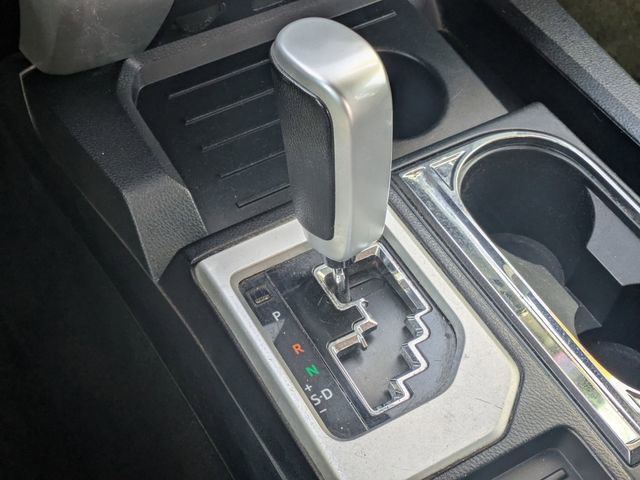 Used 2019 Toyota Tundra SR5 w/ SR5 Upgrade Package image 18