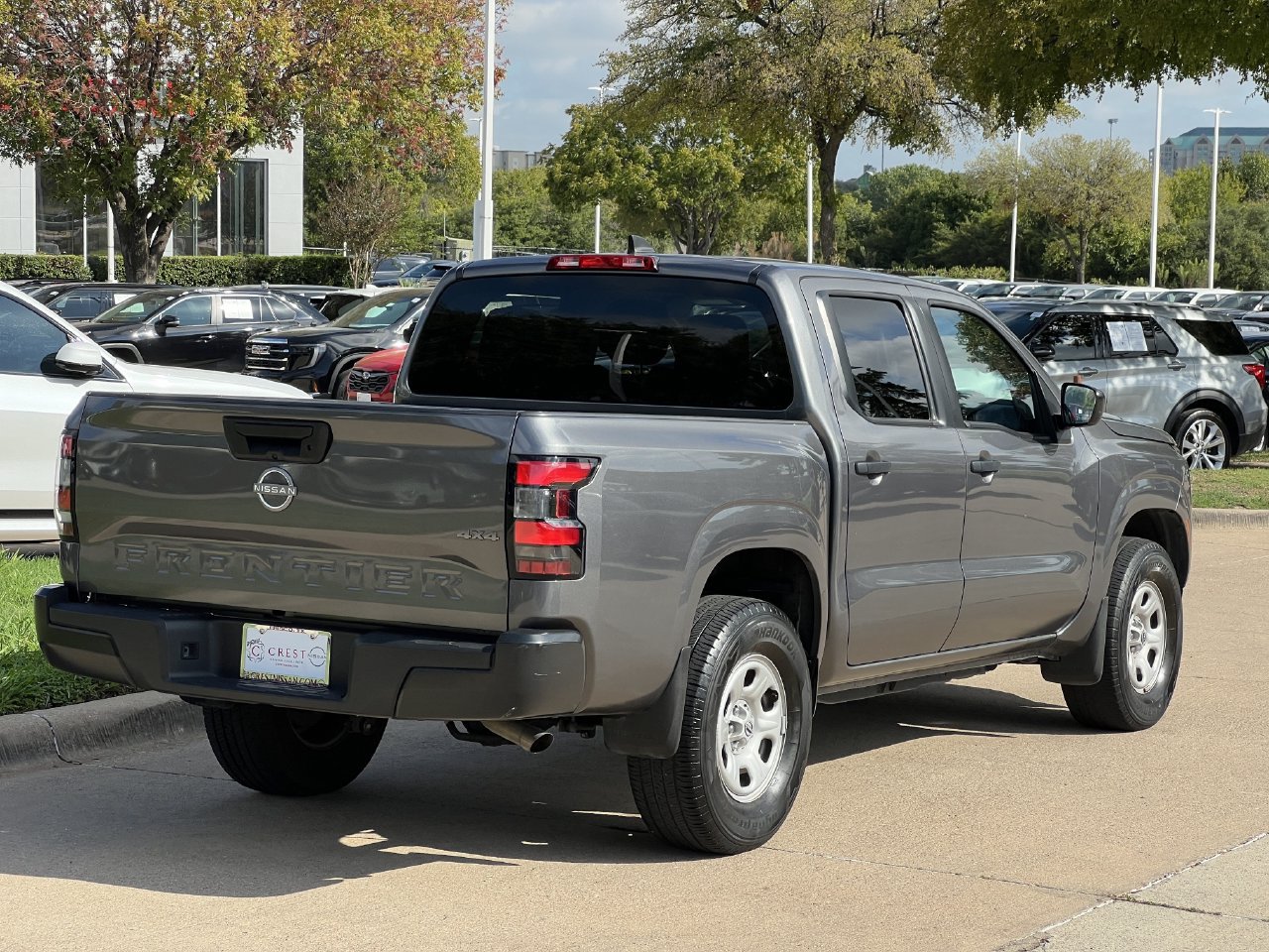 Used 2023 Nissan Frontier S AWD/4WD image 4