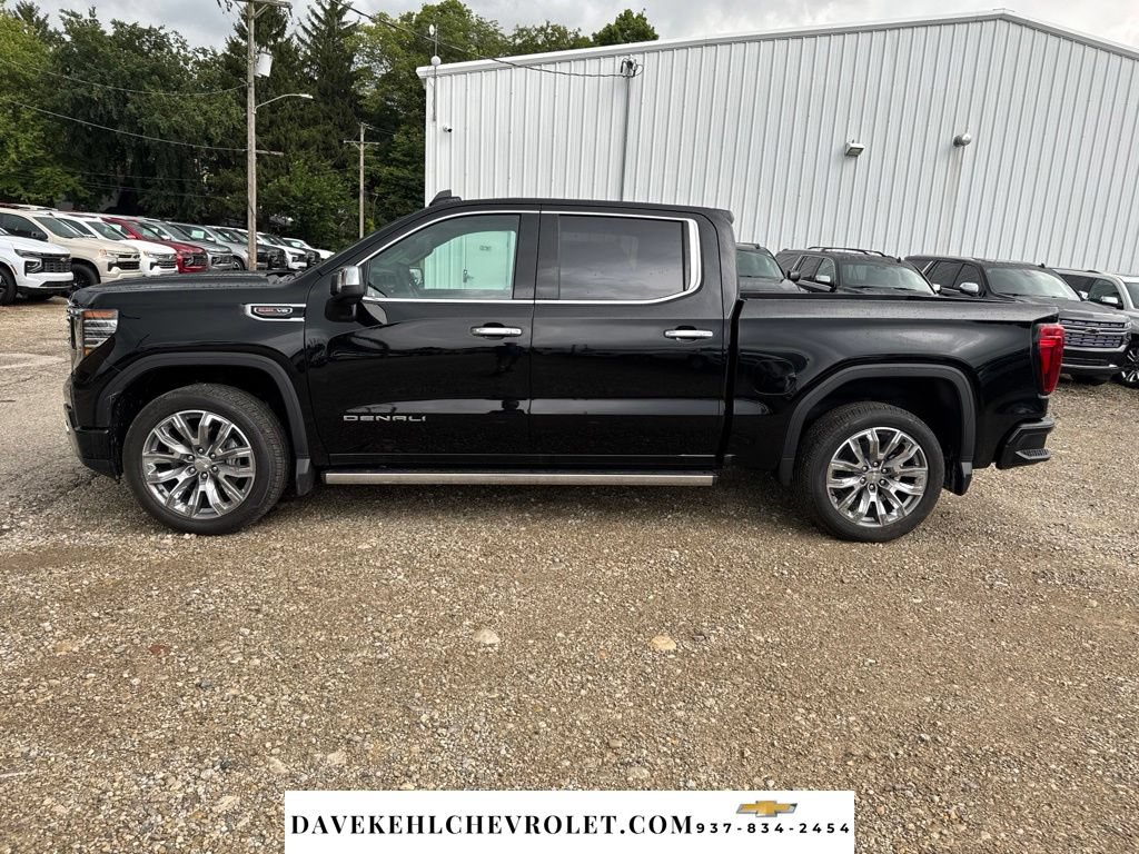 Used 2026 GMC Sierra 1500 Denali w/ Denali Reserve Package AWD/4WD image 3