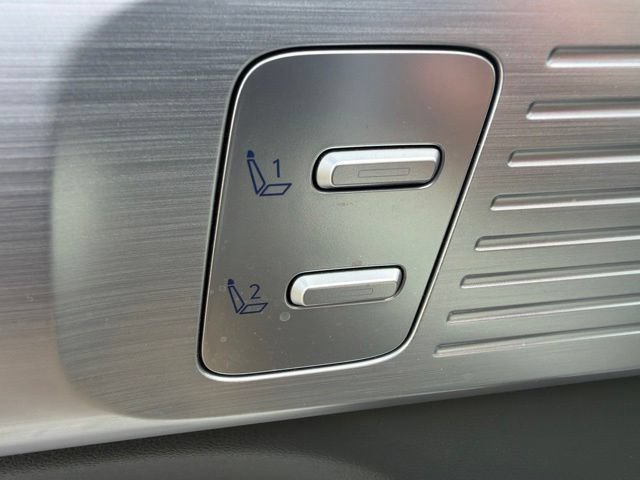 Used 2024 Hyundai Santa Fe Calligraphy AWD/4WD image 32