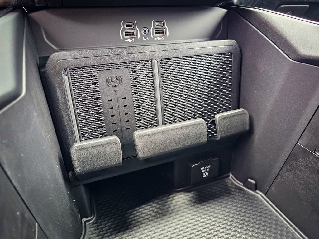 New 2026 RAM 1500 4x4 Crew Cab image 30