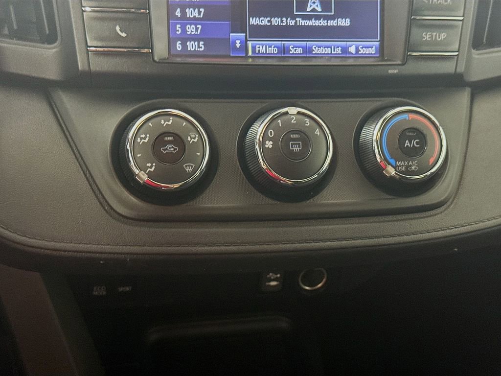Certified 2017 Toyota RAV4 LE FWD image 17
