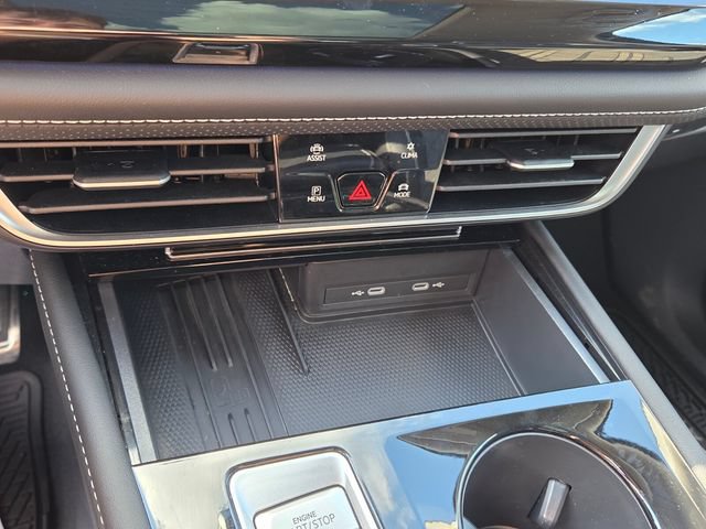 Certified 2025 Volkswagen Atlas SEL Premium R-Line AWD/4WD image 24