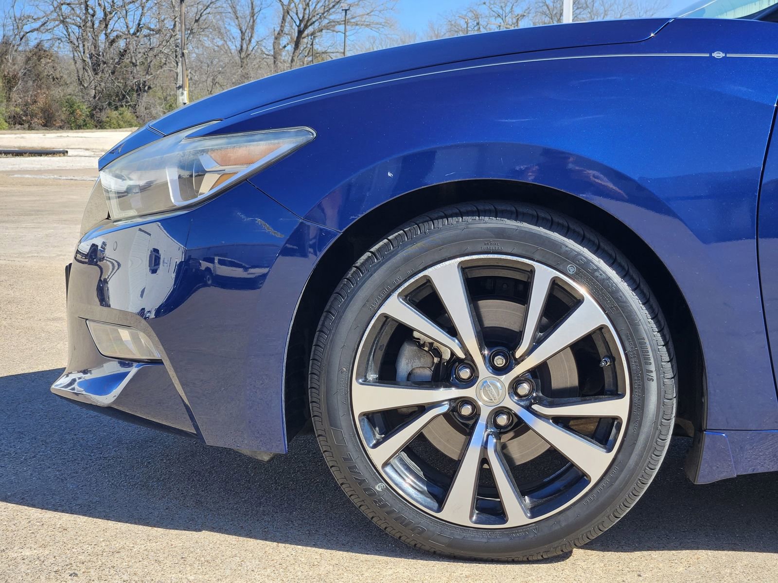 Used 2018 Nissan Maxima Platinum image 11