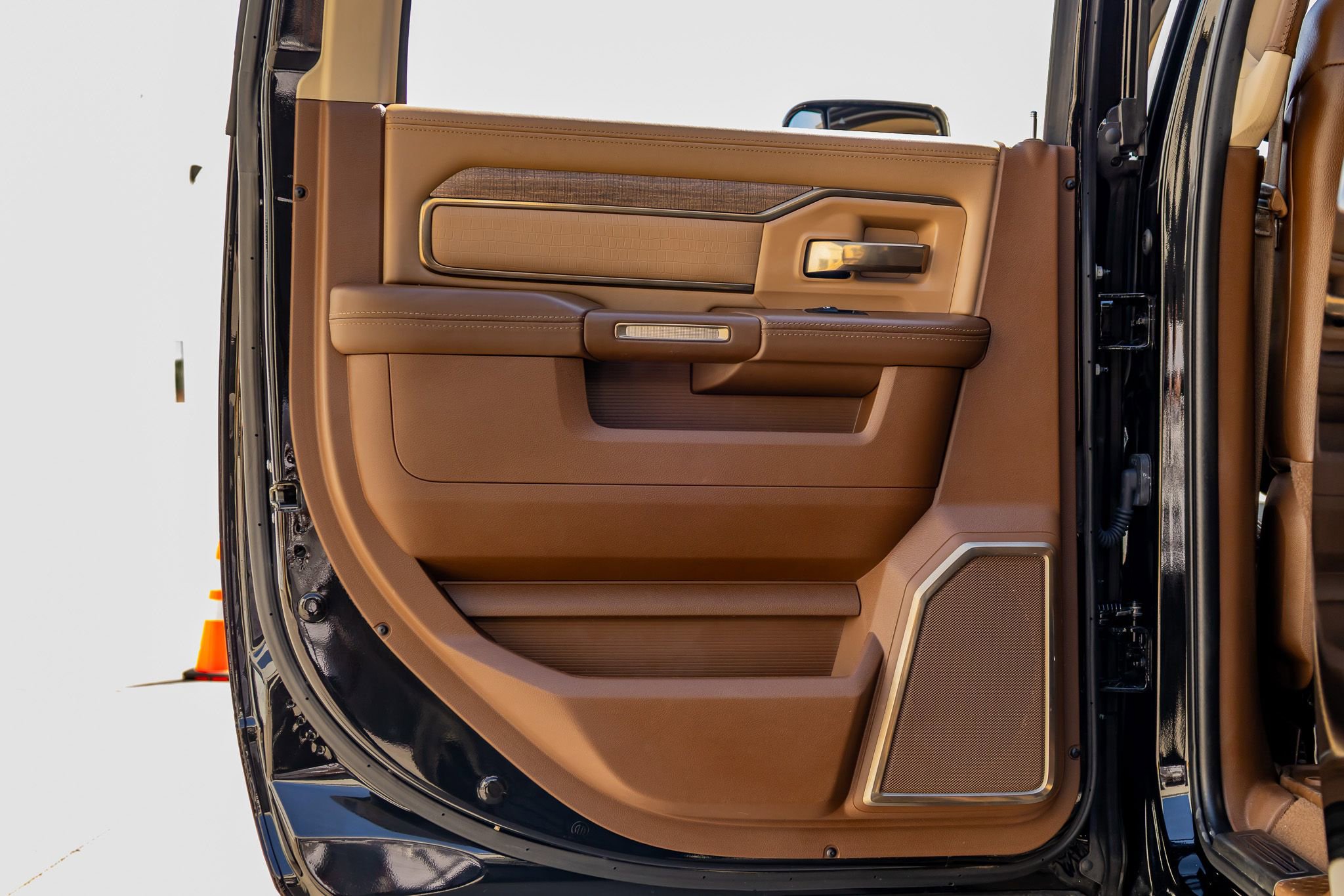 Used 2022 RAM 2500 Limited image 40