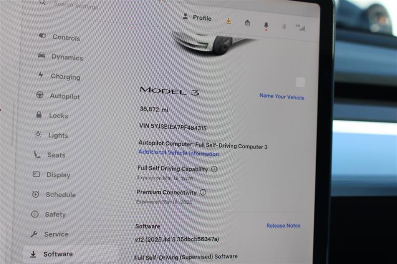 Used 2021 Tesla Model 3 Performance image 18