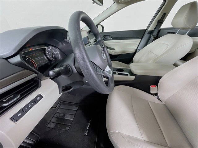 Used 2025 Nissan Altima 2.5 SV image 20
