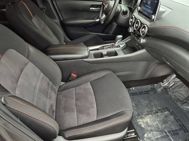 Used 2025 Nissan Sentra SR FWD image 19