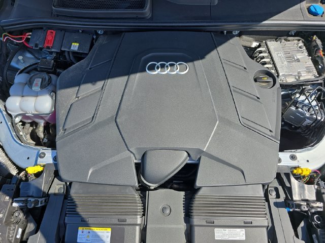 Certified 2026 Audi Q7 3.0T Premium w/ Convenience Plus Package AWD/4WD image 32
