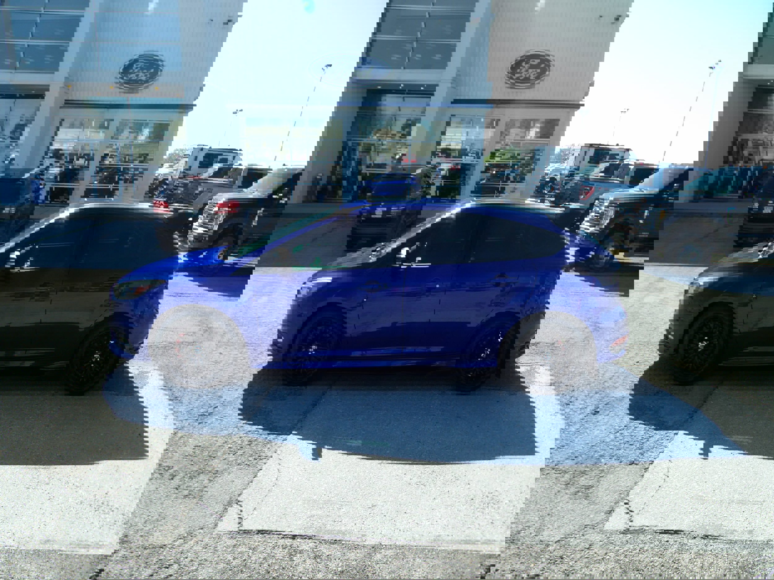 Used 2015 Ford Focus ST w/ Equipment Group 402A FWD image 1