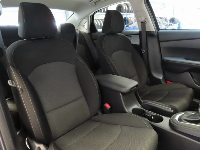 Used 2024 Kia Forte LXS image 6